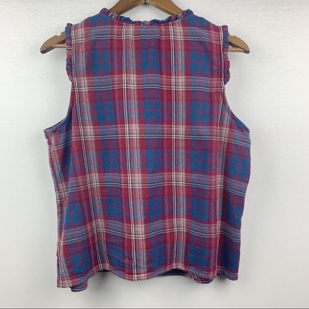 Universal Thread Sleeveless Plaid Button Blouse - Picture 3 of 8